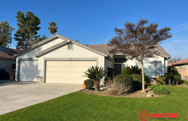 Lovely Home In Southwest Bakersfield!