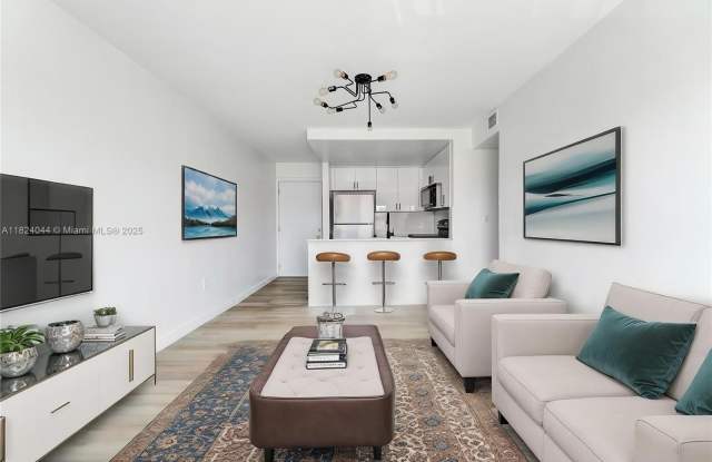 Photo of 620 SW 10th St