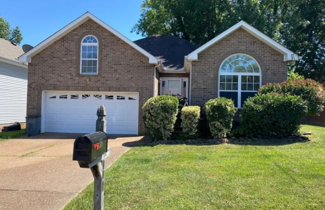 316 North Birchwood Drive - 316 North Birchwood Drive, Hendersonville, TN 37075