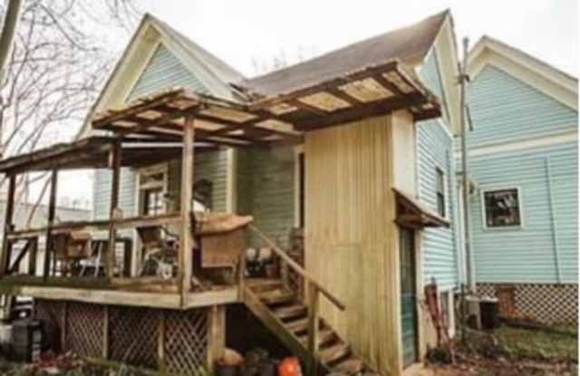 265 Boulevard Heights - B