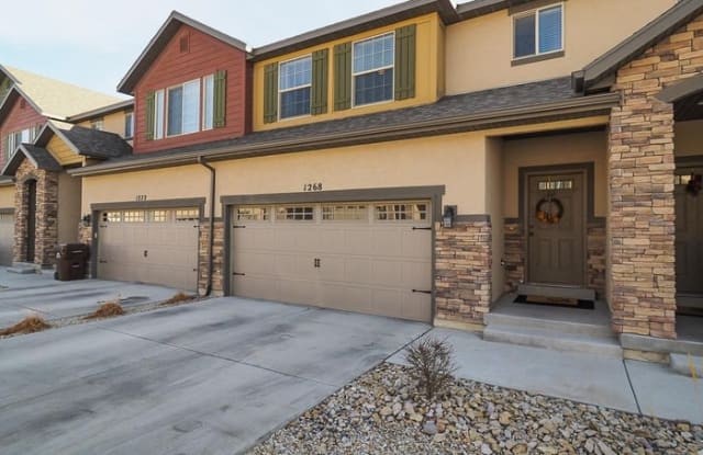 1268 Willowbrook Lane - 1268 North Willowbrook Lane, Saratoga Springs, UT 84045