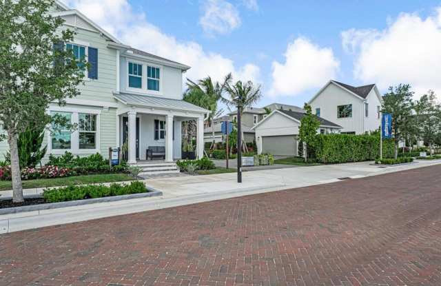 923 SW Prairie Avenue