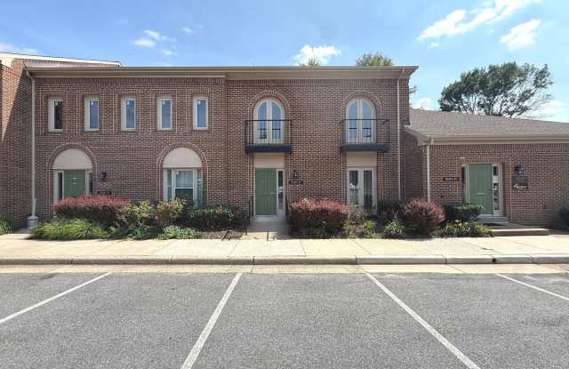 5105-E BACKLICK Road