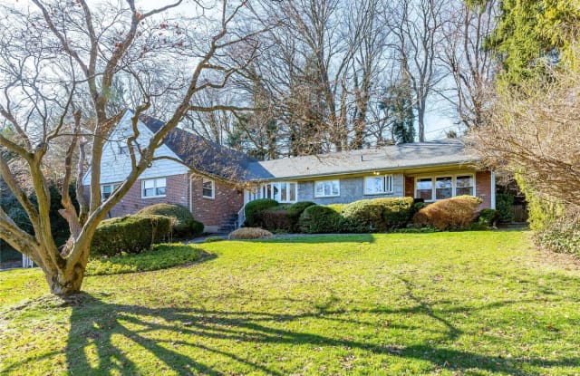 10 Pine Drive Great Neck Estates NY apartments for rent