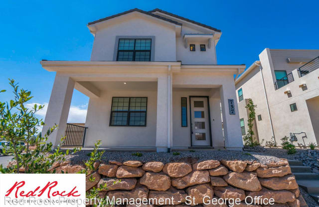 737 W Scarlet Hill Dr - 737 West Scarlet Hill Drive, St. George, UT 84790