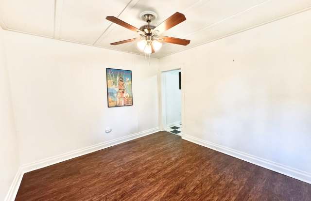 1 Bedroom Duplex In Capital Heights
