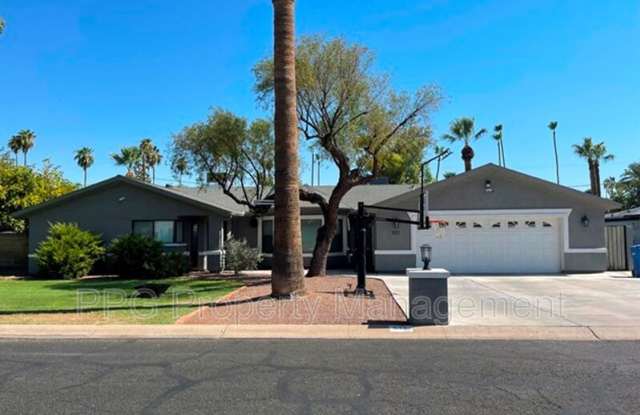 531 W Marlette Ave