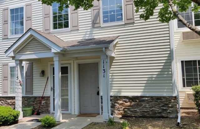 Photo of 1131 Silverstone Drive unit: 1131