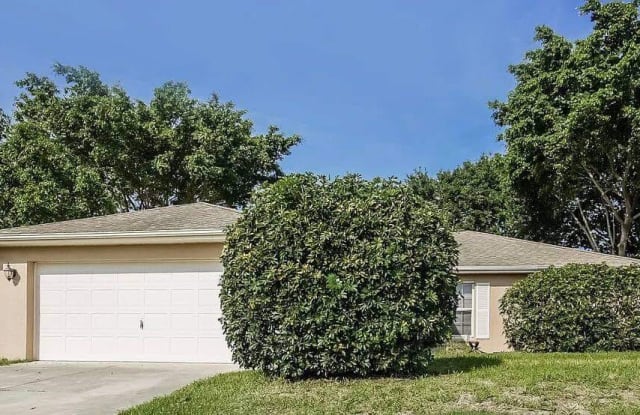 676 Dauphine Avenue South - 676 Dauphine Avenue South, Lehigh Acres, FL 33974