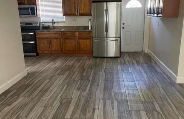 Photo of 113 Ne 5th Avenue