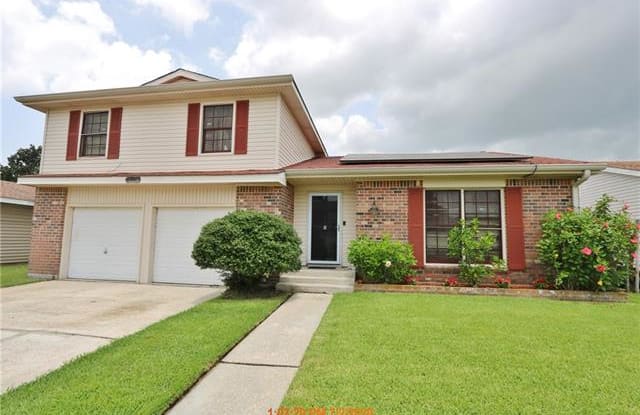 2701 S BIRCHFIELD Drive - 2701 South Birchfield Drive, Woodmere, LA 70058