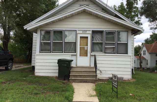 Photo of 3 Bedroom, 1 Bath House for Rent- 408 Newell
