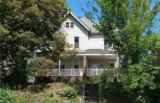 811 Ohio River Blvd, Apt #1