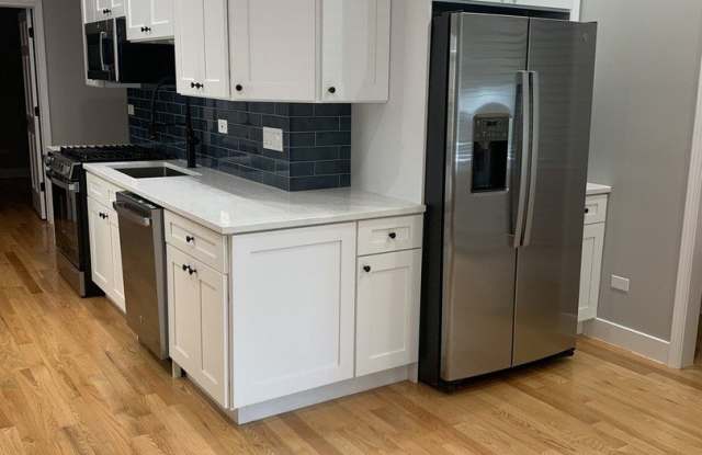 1303 W Flournoy Street