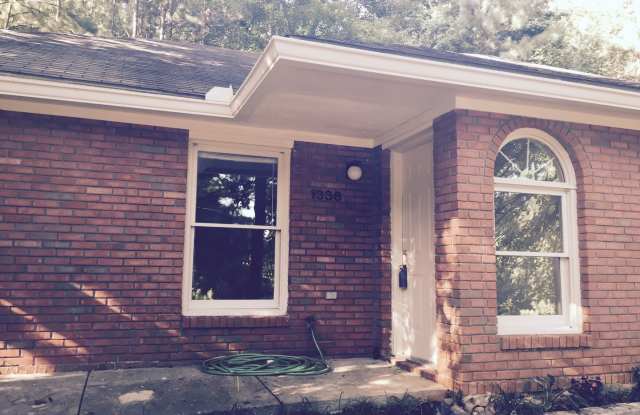 Rental Property Updated Vinyl Flooring