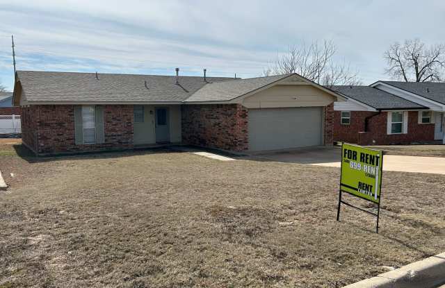 3 bedroom NOW AVAILABLE in the MAC school district!