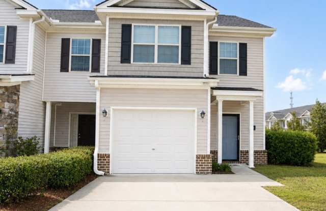825 Canyon Oak Loop