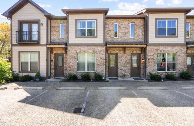 Photo of 1106 Stratford Avenue #7 - 1