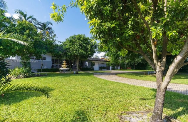 1110 NE 100th St - 1110 Northeast 100th Street, Miami Shores, FL 33138