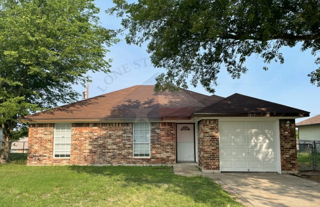 2705 Timberline Dr - 2705 Timberline Drive, Killeen, TX 76543