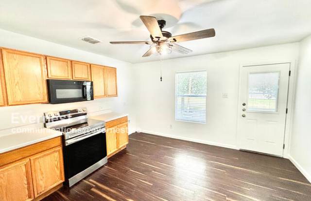 12924 Kingsgate Drive