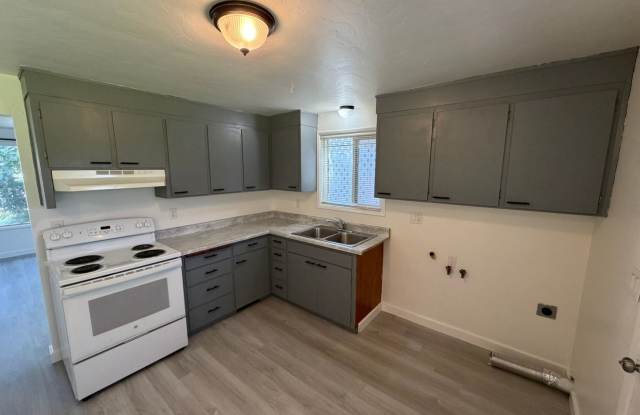 2 Bedroom in Albany!