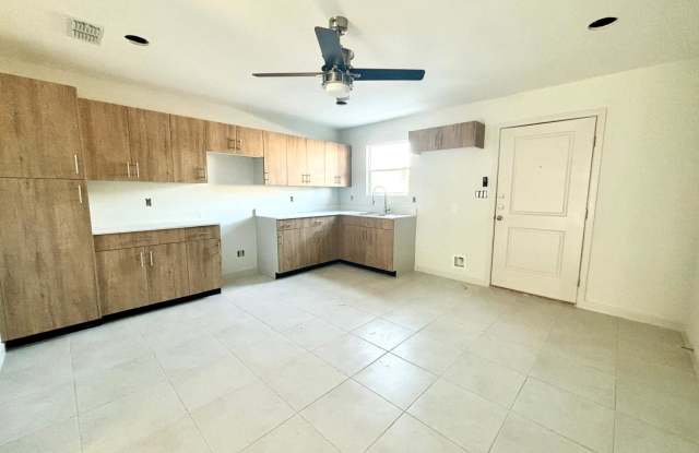 2010 Graham Avenue - 1