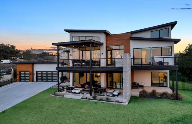 Photo of 207 Kites Court