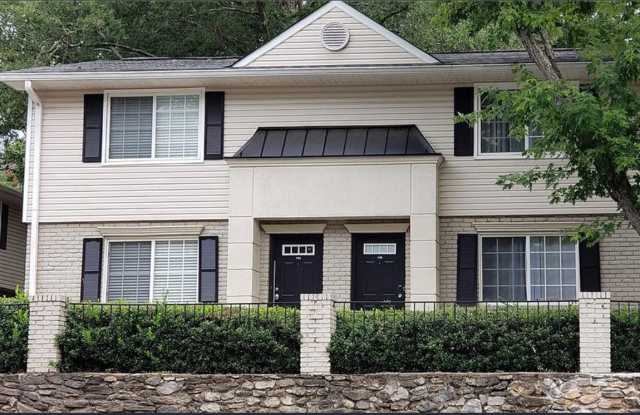 Photo of 6940 Roswell Rd Unit 19A