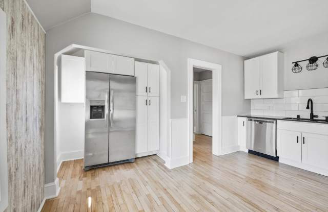 6404 West Lapham Street