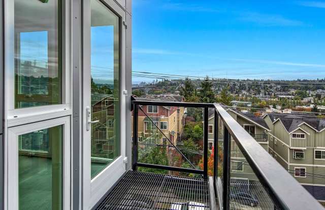 Fremont View: Modern Classic Collection