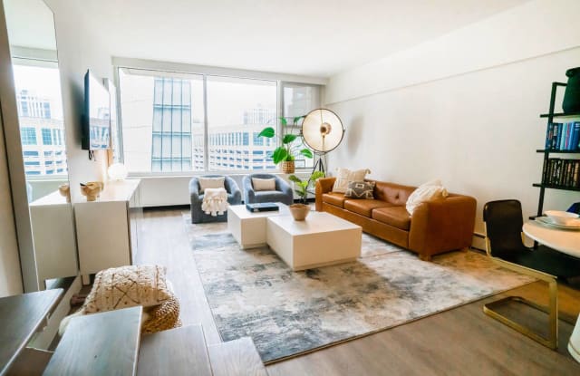 Photo of 21 East Chestnut