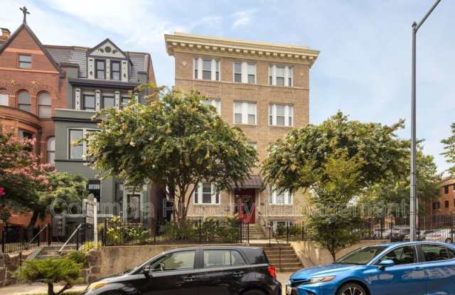 1340 Fairmont St NW