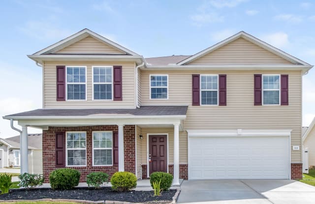 924 Creek Oak Dr - 924 Creek Oak Drive, Murfreesboro, TN 37128