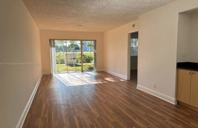 2813 North Course Drive