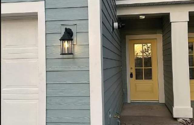 322 Brandon Lakes Drive