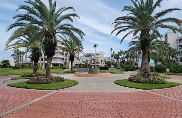 8041 SAILBOAT KEY BOULEVARD S