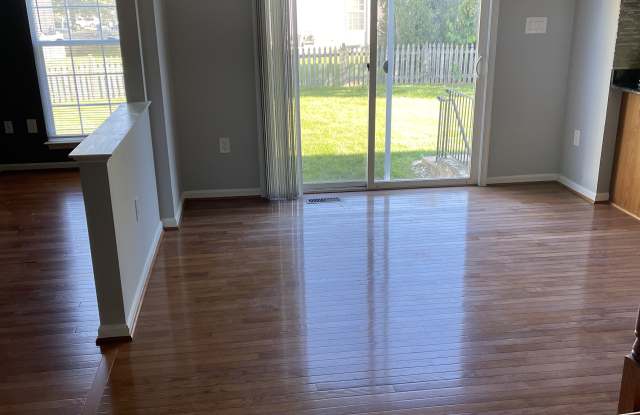 14268 Town Commons Way