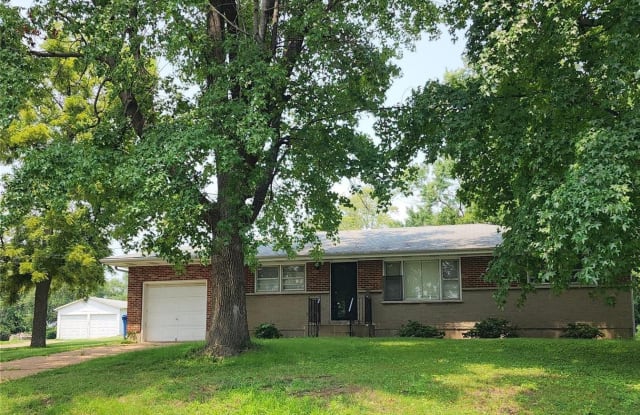 8823 Nyflot Avenue - 8823 Nyflot Avenue, Hazelwood, MO 63042