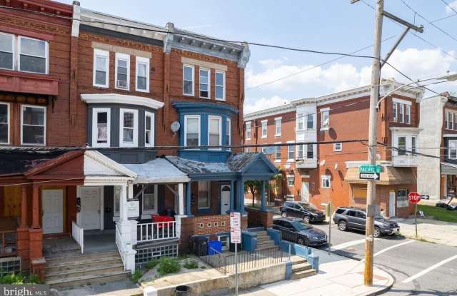 Photo of 3618 N 19TH Street unit: 2