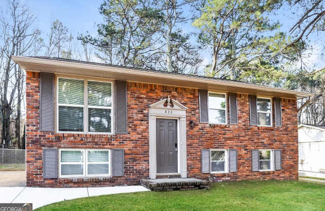 Photo of 833 Brian Lane