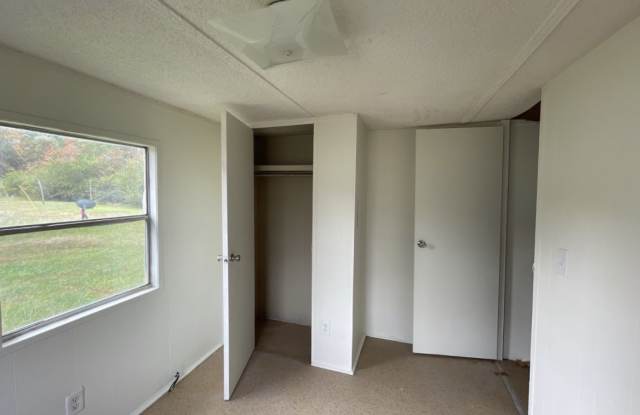 Photo of 104 Amanda Dr