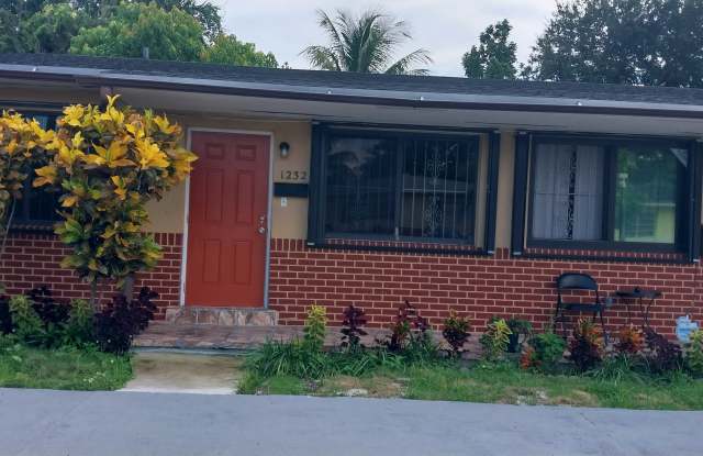 Photo of 1232 Northeast 136th Terrace