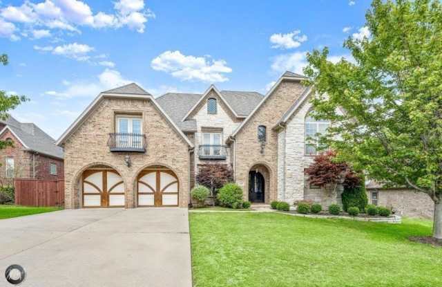 Photo of 5106  S Sloan  CIR