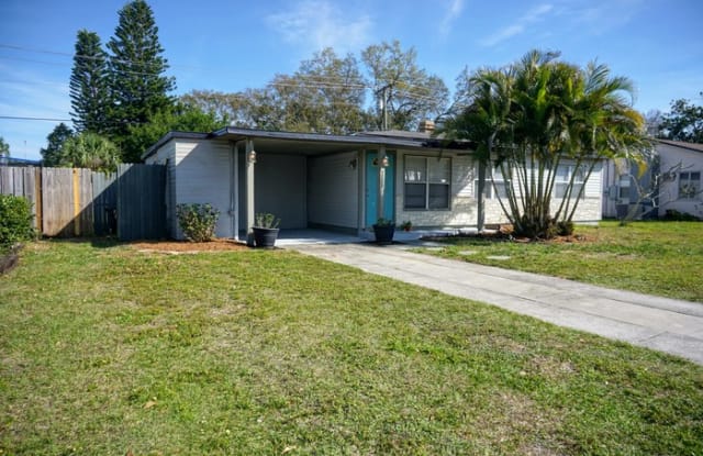 2809 19th Street West - 2809 19th Street West, South Bradenton, FL 34205