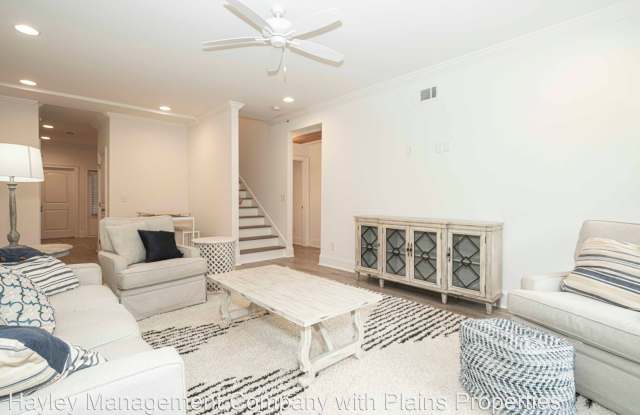 388 Sanders St.