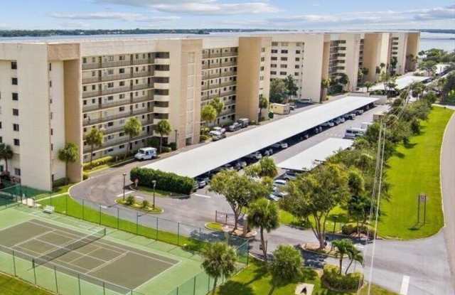 200 S Sykes Creek Parkway unit: A105