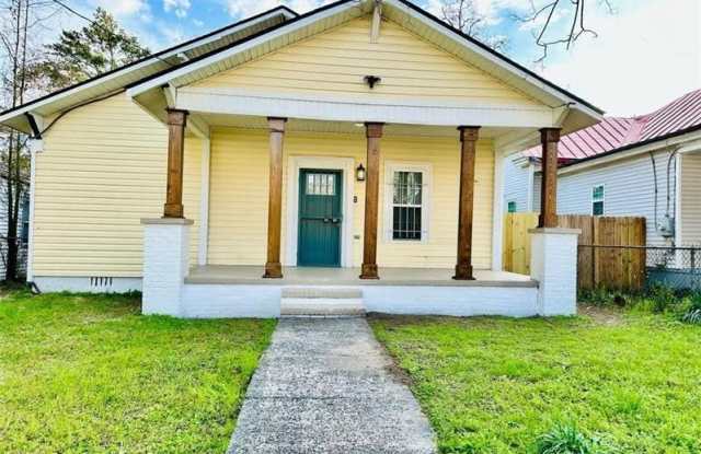 1834 WALKER - 1834 Walker Street, Augusta, GA 30904