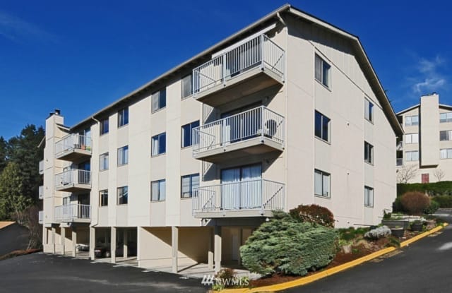 1224 SW 132nd Ln Apt 613 - 1224 Southwest 132nd Lane, Burien, WA 98146