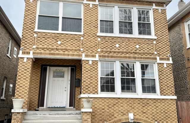 4727 S Harding Avenue unit: 2